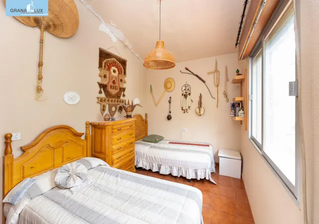 Chalet con gran parcela en Cogollos — 25