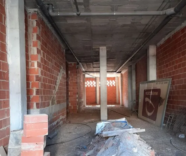 Venta de 3 Locales en Avenida AVENIDA. DE LA LIBERTAD 0 Nº S - foto 3