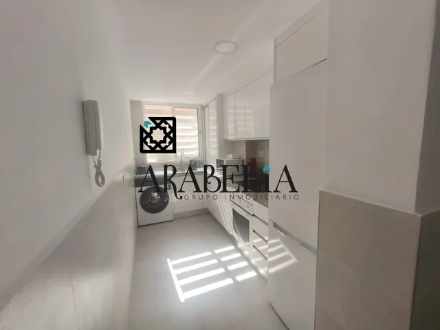 ¡Espectacular piso con LICENCIA TURÍSTICA, garaje y trastero en el CENTRO! — 8