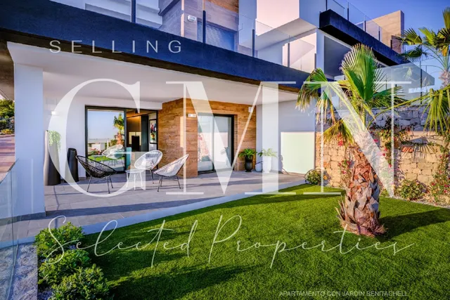 MARAVILLOSO APARTAMENTO CON JARDÍN — 13
