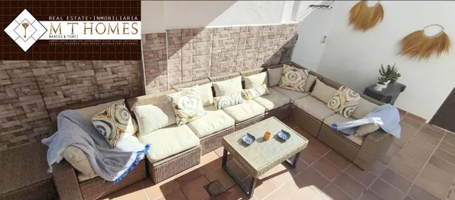 BONITA VILLA INDEPENDIENTE CON PISCINA - ASCENSOR Y GARAJE E - foto 4