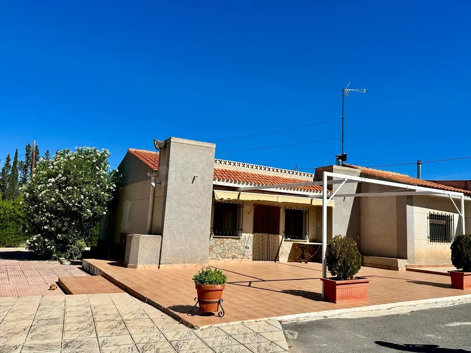 Villa 5 habitaciones 176m² en venta - Yecla