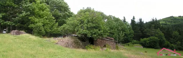 CASERIO CON TERRENO EN SUMBILLA — 10