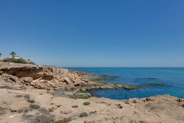 Spacious Apartment in Lomas de Mar, Torrelamata — 49