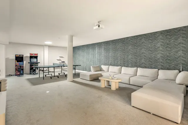 Chalet 4 habitaciones 453m² en venta - Marbella — 18