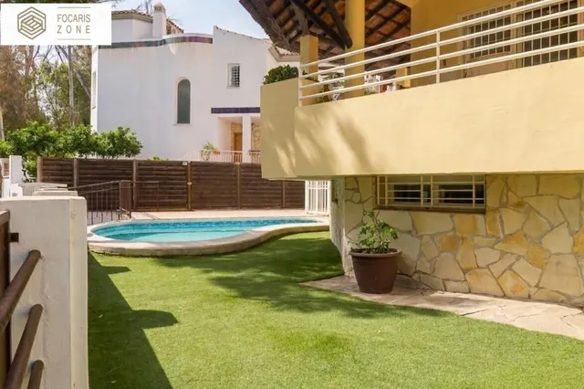 IMPRESIONANTE CHALET EN EL PINAR — 16