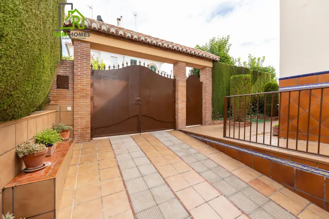 VIVIENDA PAREADA EN MONTELUZ — 7