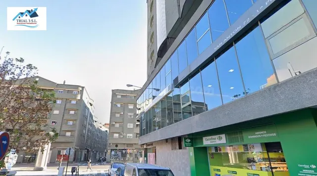 Venta de Oficina en Granada — 2