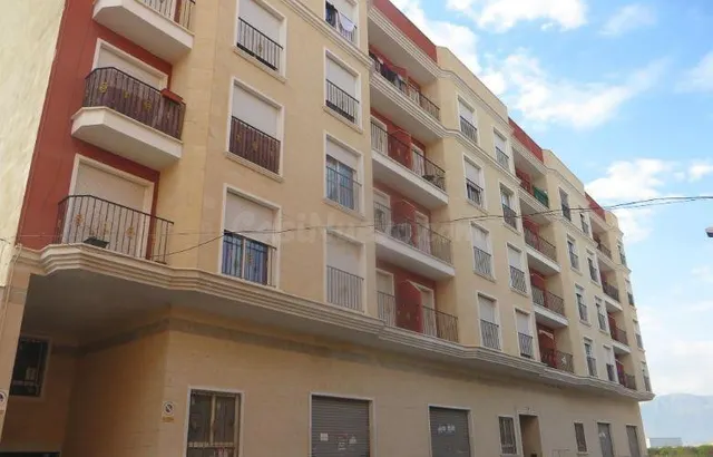Se vende oficina CESIÑN DE REMATE en C/ AV LIBERTAD DE LA e - foto 3
