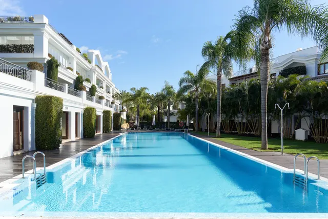 Apartamento 1 habitación 150m² en venta - Costa Del Sol — 22