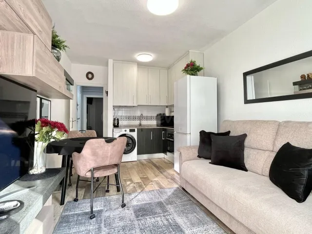 Apartamento 1 habitación 48m² en venta - Estacion de autobus - foto 5