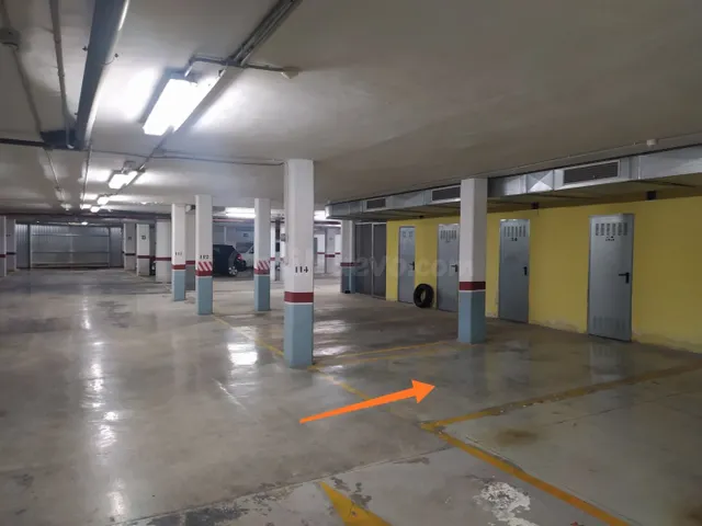 PLAZA DE PARKING EN ALQUILER EN JUAN DE BORBON - foto 2