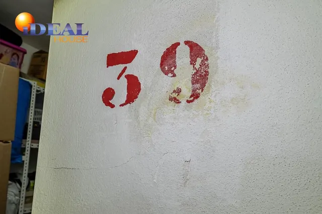 Ático en Ogijares con 2 garajes y un trastero. — 26