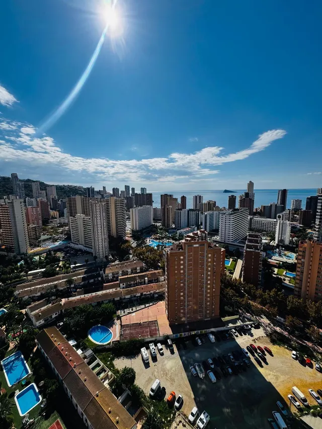 Piso de 3 habitaciones con vistas increíbles cerca de la playa de Levante Benidorm! www.euroloix.com — 36