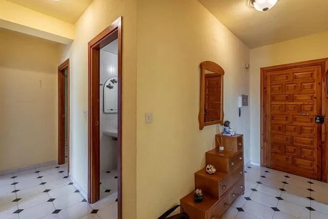 Piso con garaje y trastero en Almuñecar — 17