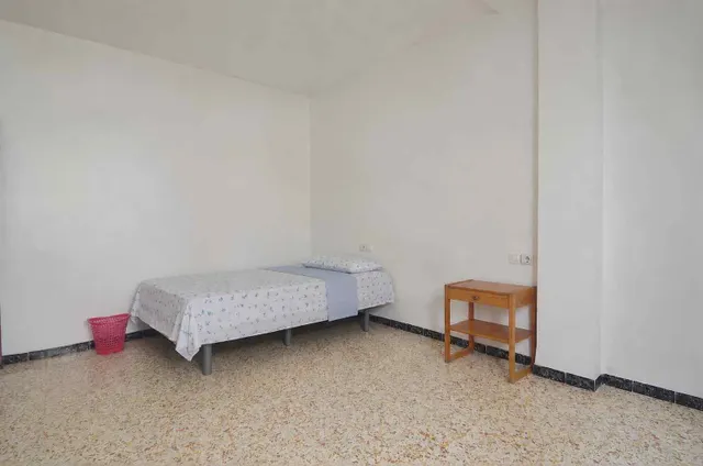 Piso de 4 dormitorios en venta en calle Doctor Carracido. — 17