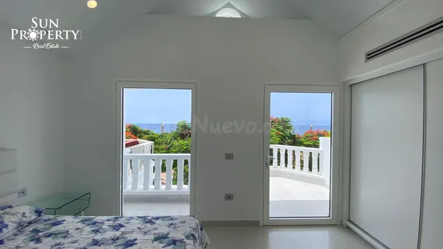 VILLA PRIMERA LINEA DEL MAR FAÑABE