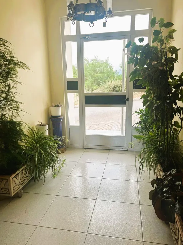 SE VENDE AMPLIO PISO EN CALLE ZARAGOZA — 29