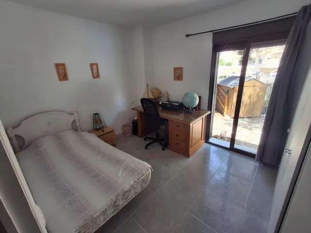 CHALET EN ORIHUELA COSTA CON GRAN PARCELA Y PISCINA PRIVADA — 35