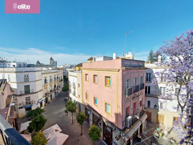 ESPECTACULAR PISO EN EL CENTRO DE JEREZ — 18