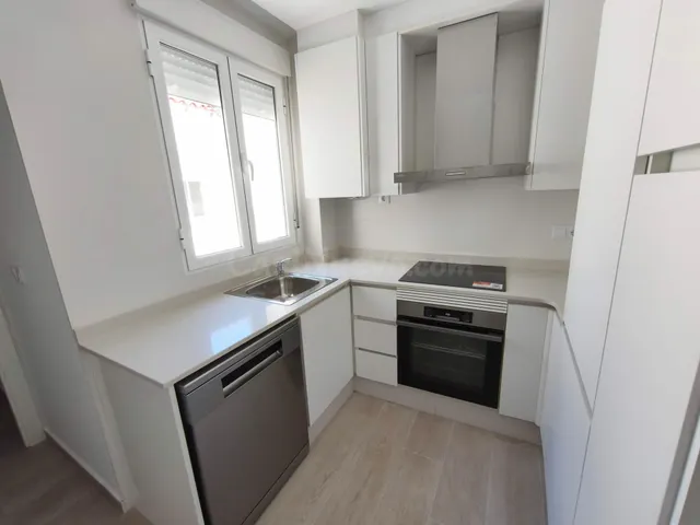 VIVIENDA TOTALMENTE REFORMADA - foto 4
