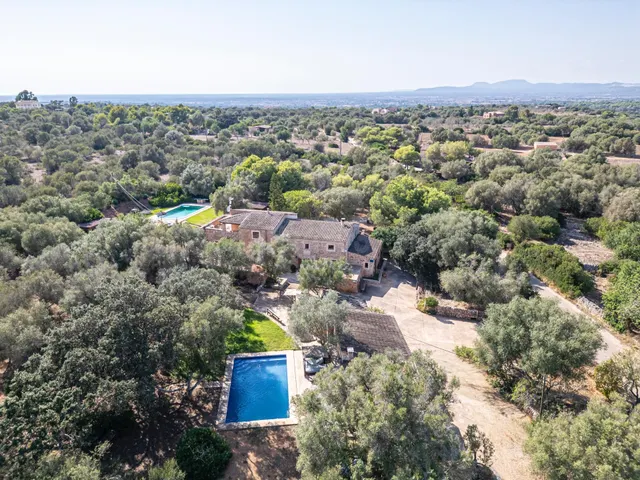 Villa de campo con piscina privada y casa de invitados . — 44