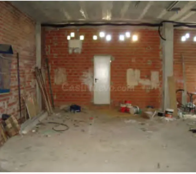 Local comercial 197m² en venta - Mortera - foto 3
