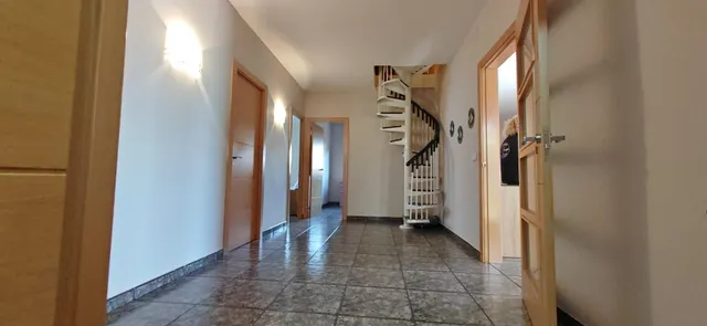 ¡Tu chalet independiente en El Esplai te espera! — 28