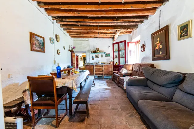 MASIA L'ILLA — 5