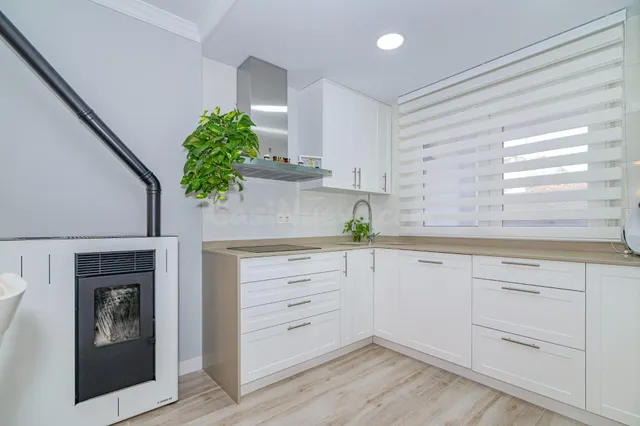 Magnífica Casa en Peligros (Granada) – Lista para Entrar a Vivir — 4