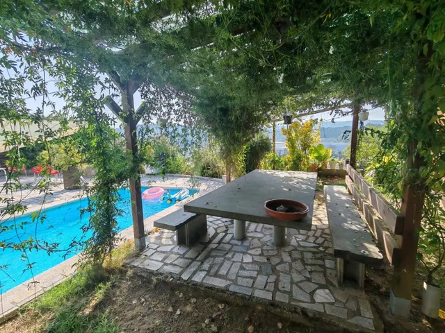 Chalet independiente con piscina en Mos — 27