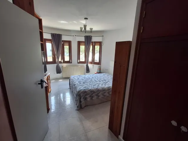 CHALET EN ORIHUELA COSTA CON GRAN PARCELA Y PISCINA PRIVADA — 29