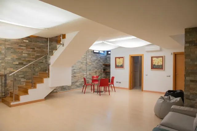 Chalet 4 habitaciones 294m² en venta - Centro — 18