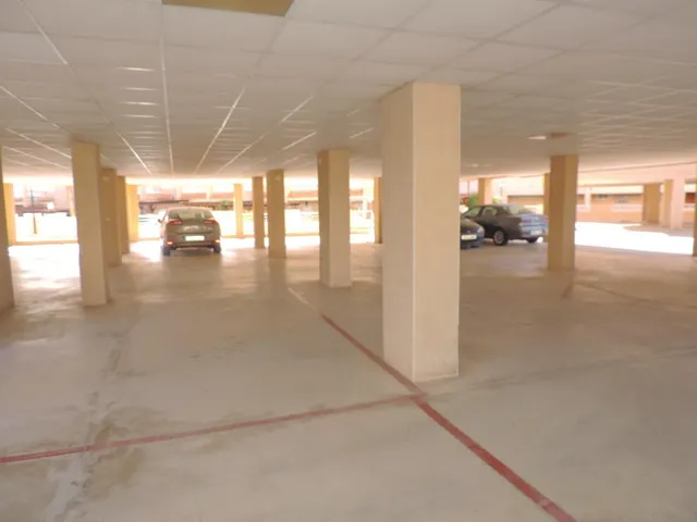 Parking en Altos del Mar — 4