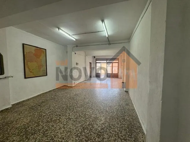 Local comercial 82m² en alquiler - SILLA - foto 3