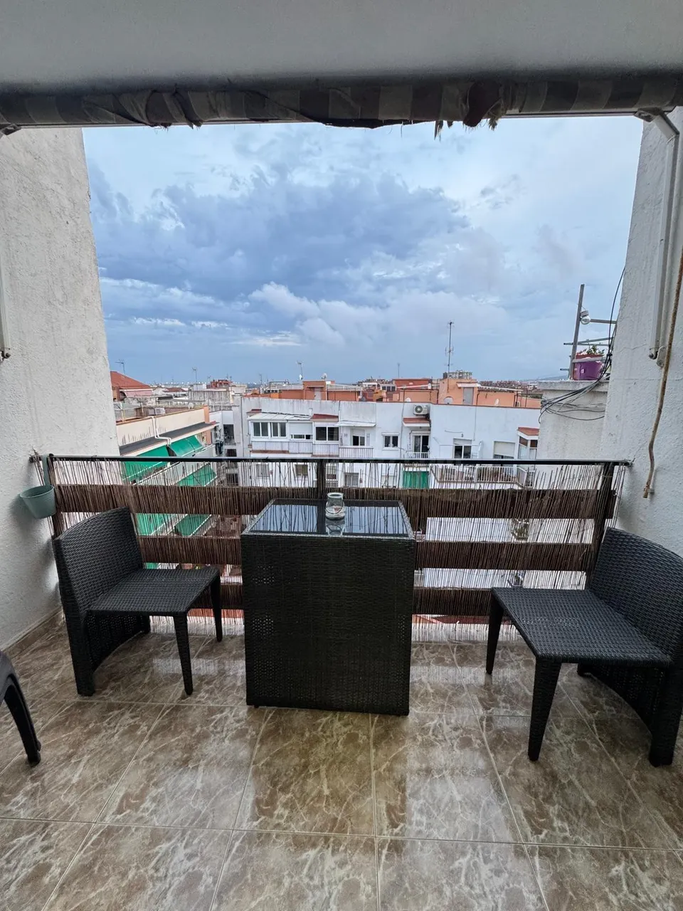 PISO EN VENTA EN CORNELLÀ – BUENA ZONA