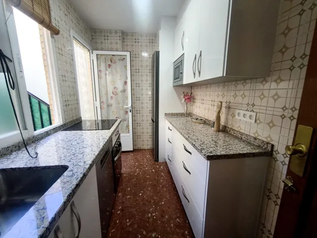 ¡¡¡¡ÁTICO CON 118 M2 DE TERRAZA JUNTO A LA PARADA DEL METRO!!!! — 23