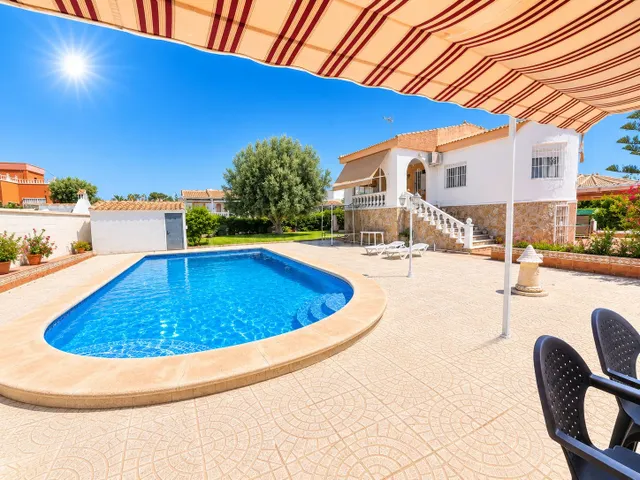 Villa 5 habitaciones 200m² en venta - La Siesta - El Salado 