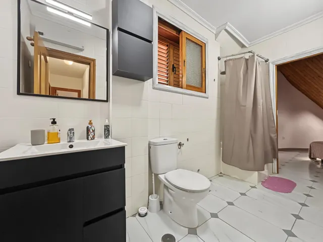 VILLA DE 7 DORMITORIOS Y 3 BAÑOS EN DEHESA DE CAMPOAMOR (ORIHUELA COSTA) — 15