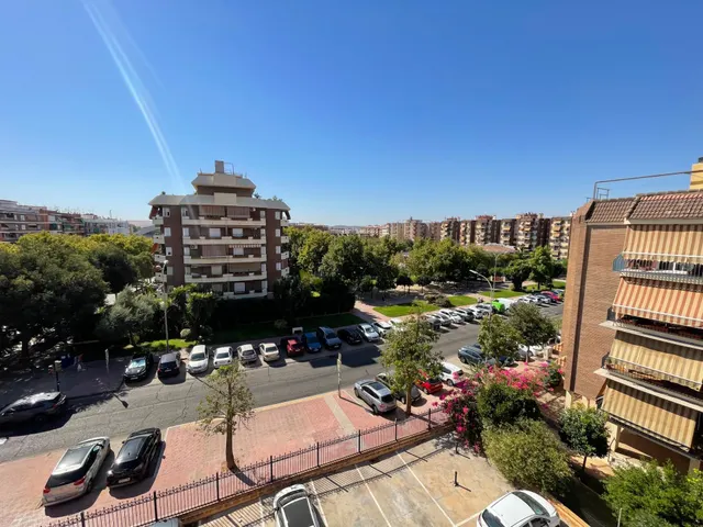 TERRAZA AL SUR, MUCHA LUZ, 4 DORMITORIOS… ¡Y GARAJE! — 38