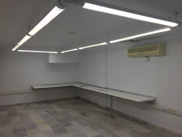 Oficina en venta en avenida gran capitán, Córdoba | 229 m2 | 6 despachos | precio negociable — 8