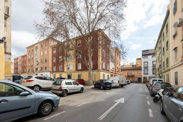 Piso reformado en zona Zaidin - foto 5