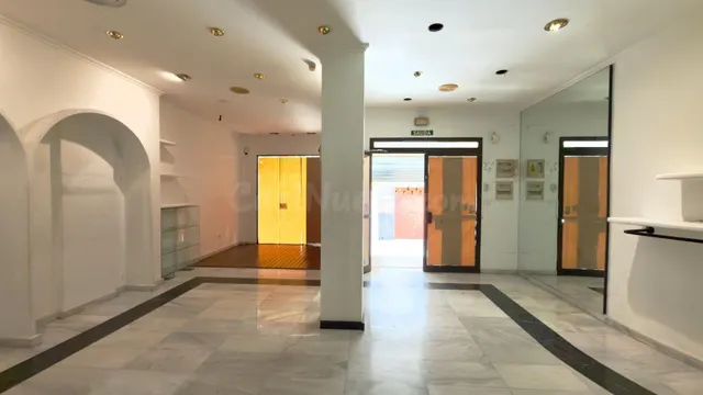 Local comercial 99m² en alquiler - San Javier - foto 3