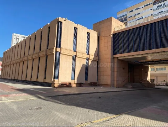 ¡INVERSORES! Solar Urbano de 310 m2 en Pleno Centro de Elda  - foto 5