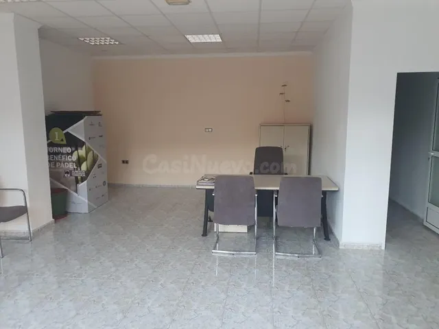 ESPECTACULAR LOCAL COMERCIAL EN TORREVIEJA — 5
