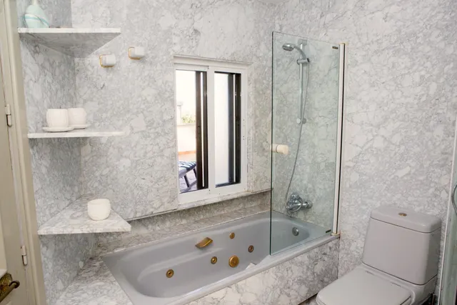 Urbis te ofrece un exclusivo chalet en venta en Salamanca. — 45