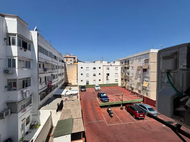Oferta especial hasta final de año. Vivienda frente centro médico de Beniopa. carrer 1 de Maig — 19