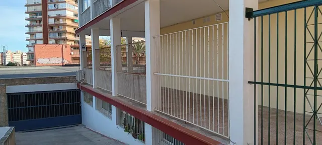 LOCAL EN VENTA REFORMADO CON LICENCIA TURISTICA EN ALBUFERETA ALICANTE — 21