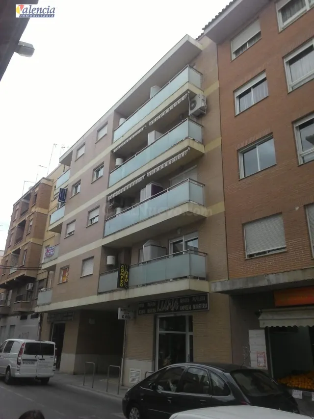Garaje 13m² en venta - Centro