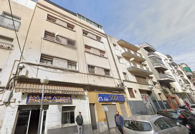 FANTÑSTICO ATICO en Badalona (Barcelona) - foto 2